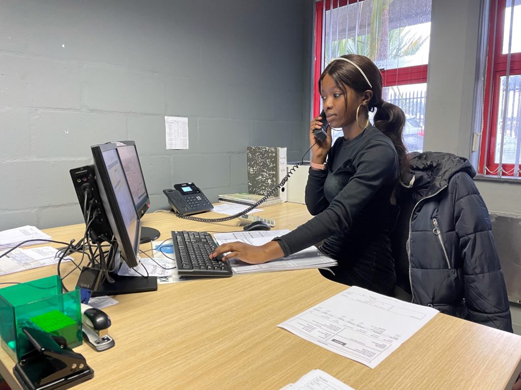 ANDISIWE NGWENDU: LecicoSA SALES COORDINATOR